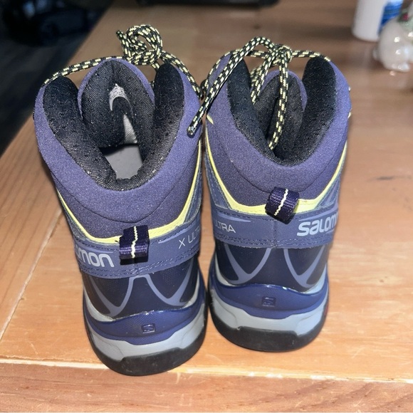 Salomon Navy and Lime Trail Shoes - Picture 5 of 7